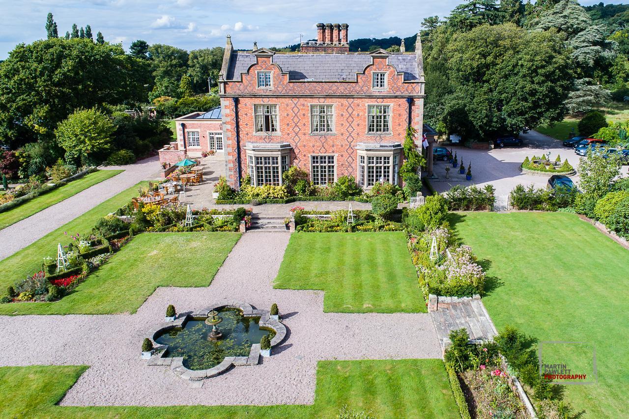 Willington Hall Hotel Tarporley Exterior photo