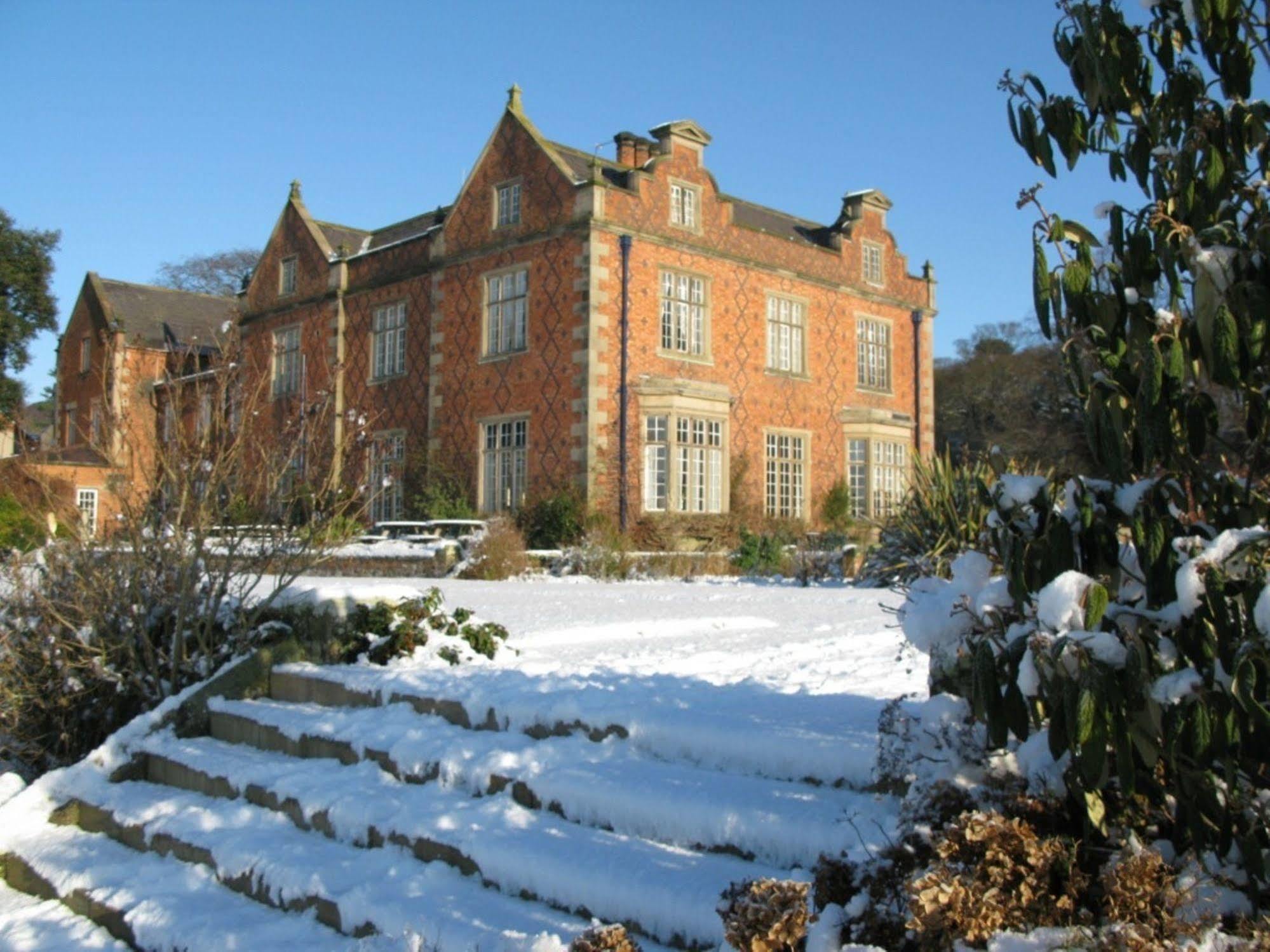 Willington Hall Hotel Tarporley Exterior photo